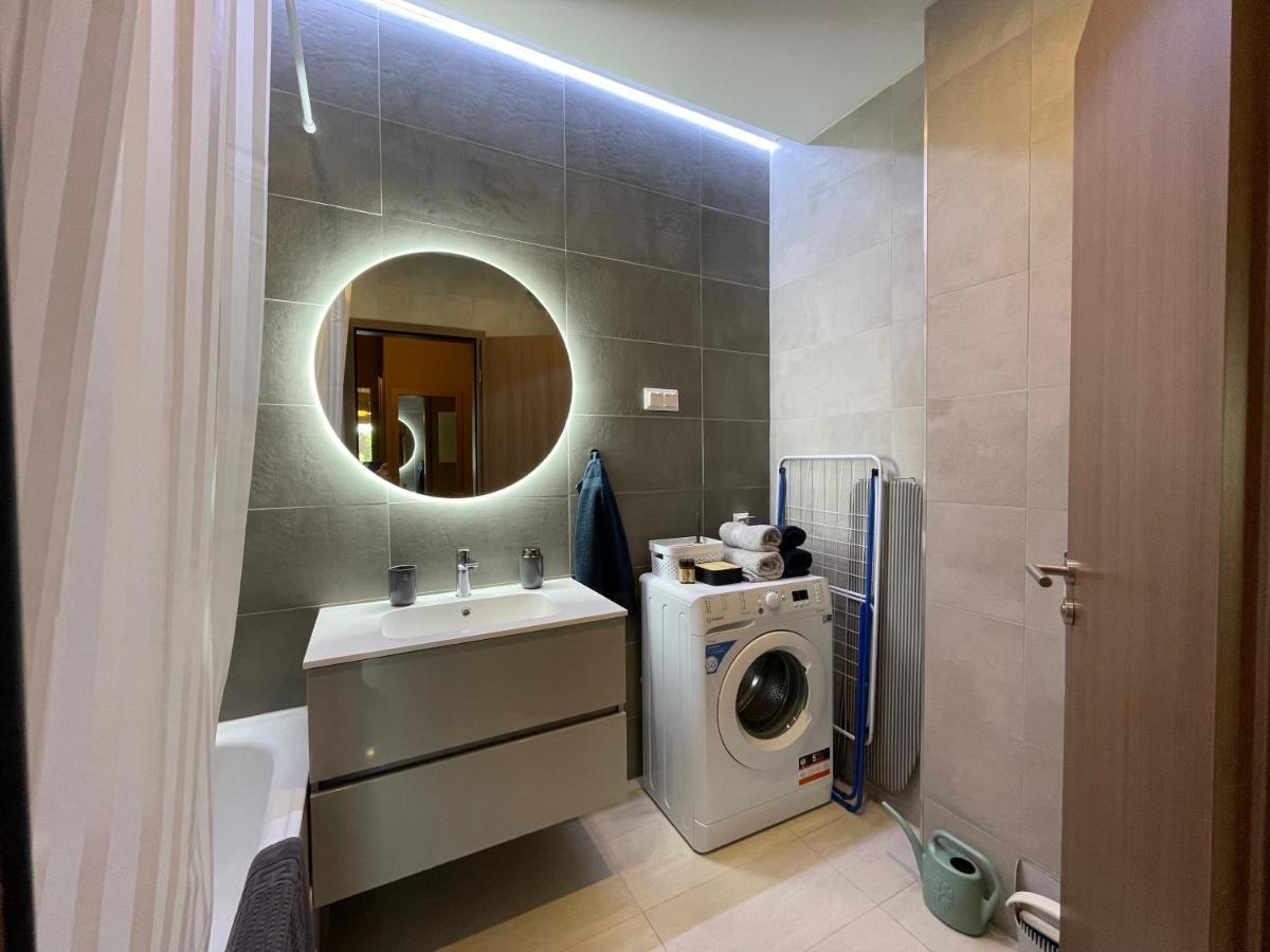 Macropolis Apartments Miskolc Dış mekan fotoğraf